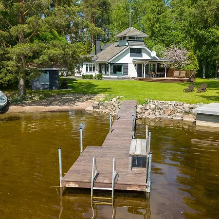 Villa Tuuliniemi Muurame